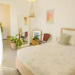 Апартаменты Sunny Penthouse With Large Terrace