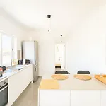 Sunny Penthouse With Large Terrace Апартаменты