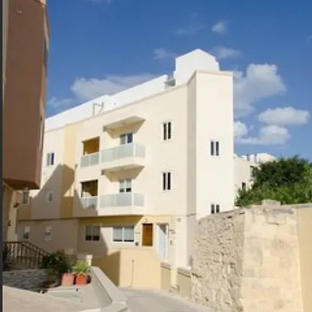 Apartment Deluxe Penthouse Charming Location Rooftop Views *