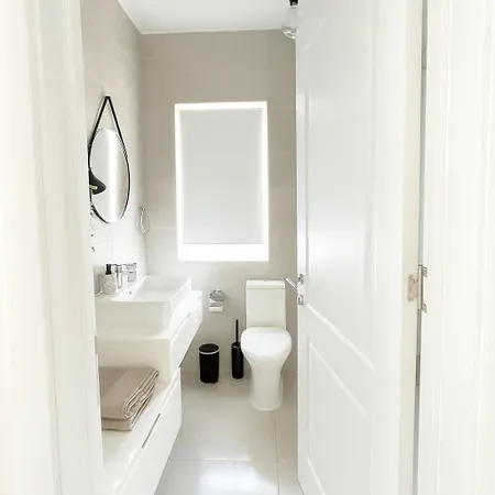 Sunny Penthouse With Large Terrace Apartament *
