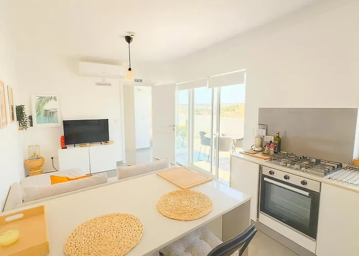 Sunny Penthouse With Large Terrace شقة *